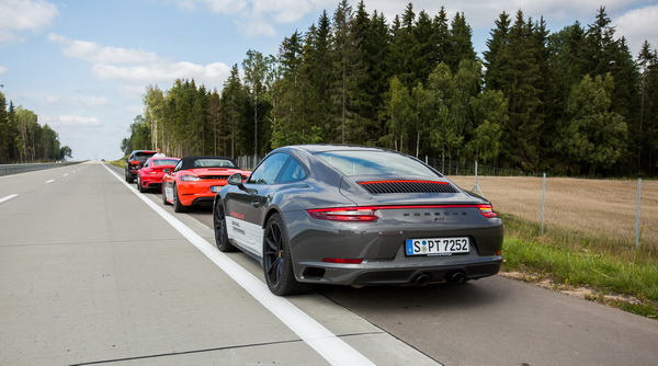 Porsche Driving Experience Минск